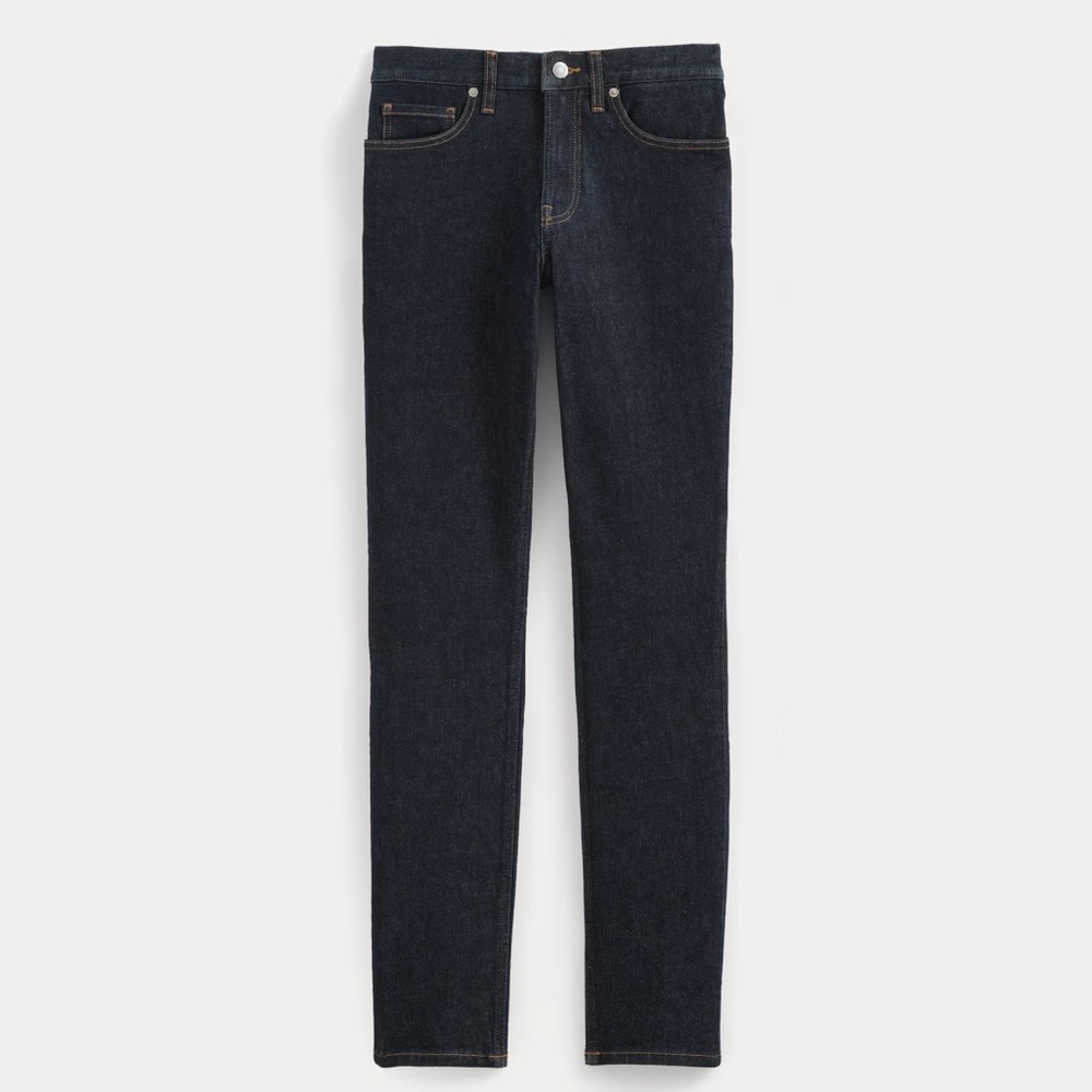Everlane - Men’s The Slim Performance Denim Jeans in Dark Indigo - Picture 2 of 8